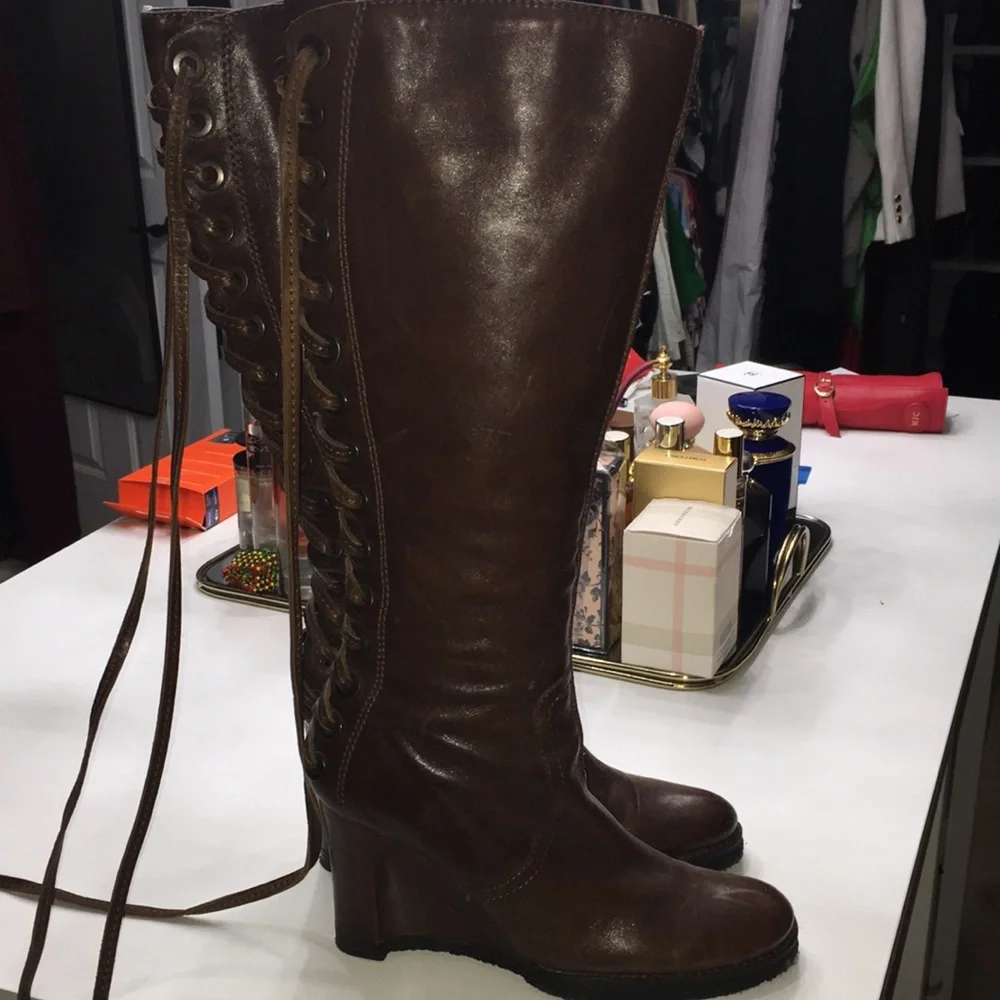 APEPAZZA REAL LEATHER LACED TIE UP WEDGE HEEL NON SKID SOLE Knee-High Boots - Picture 3 of 11